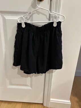 Black Elastic Waist Linen-Blend Shorts